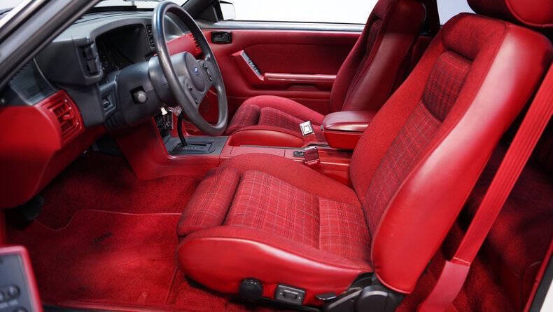 1988 Ford Mustang GT