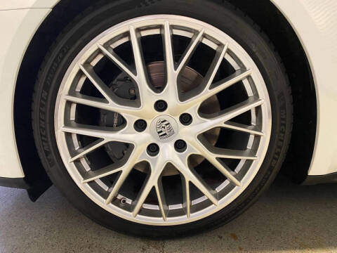 2018 Porsche Panamera