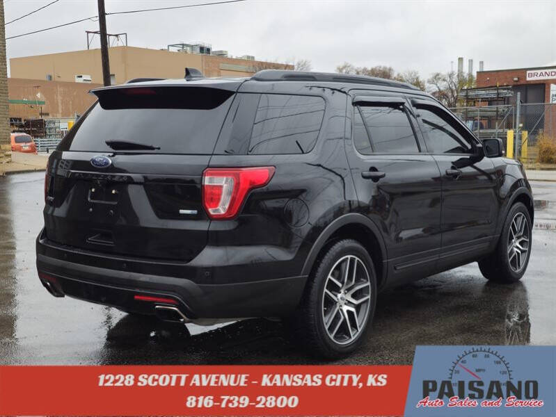 2017 Ford Explorer Sport