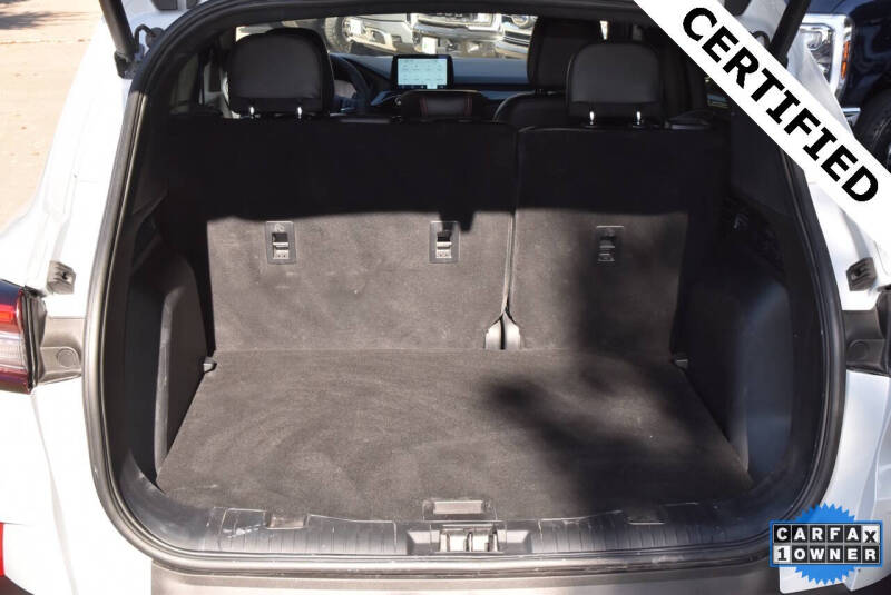 2025 Ford Escape ST-Line Select