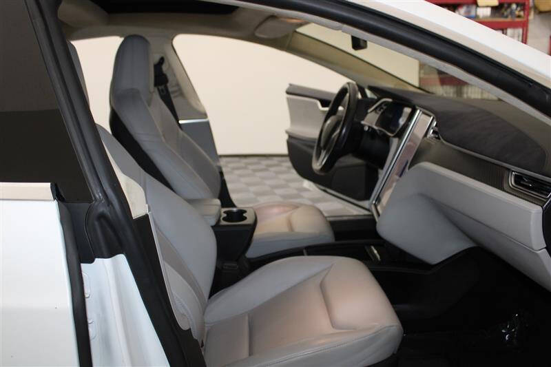 2016 Tesla Model S