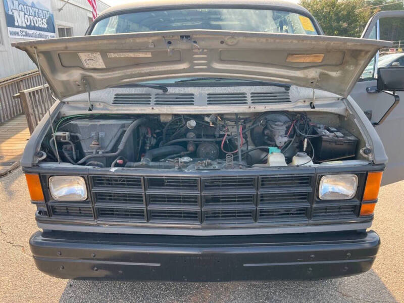 1986 Dodge Ram Van
