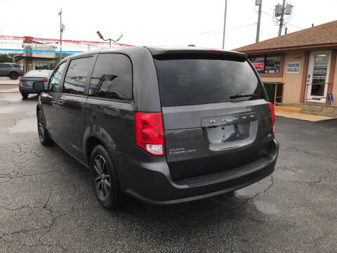 2018 Dodge Grand Caravan SE Plus