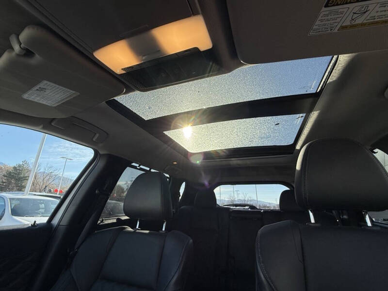 2025 Mitsubishi Outlander PHEV SEL