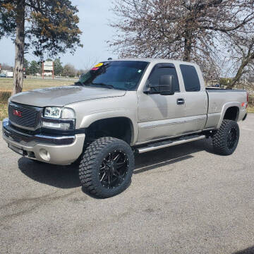 2005 GMC Sierra 2500HD for sale at Elite Auto Sales in Herrin IL