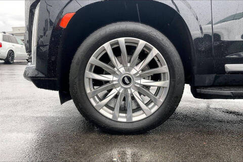 2022 Cadillac Escalade Premium Luxury