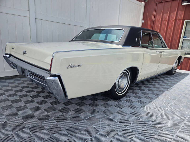 1967 Lincoln Continental