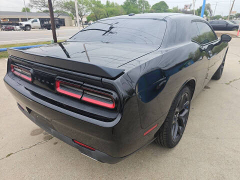 2020 Dodge Challenger SXT