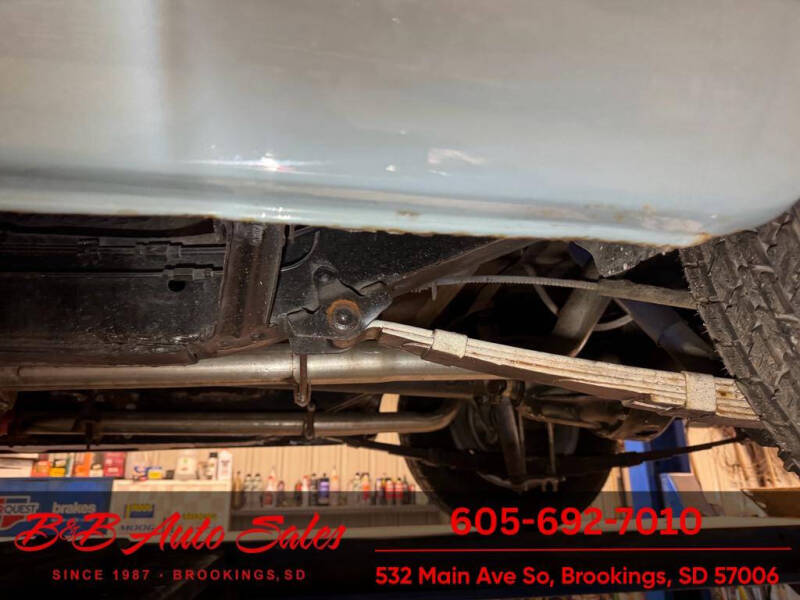 1952 Ford Crestline