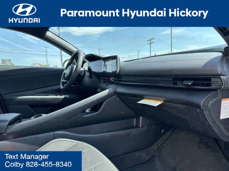 2025 Hyundai Elantra Hybrid SEL Sport