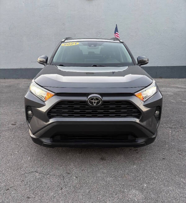 2021 Toyota RAV4 XLE