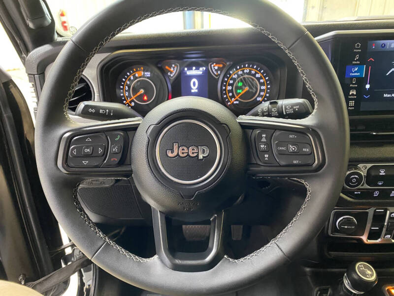 2025 Jeep Wrangler Sport S