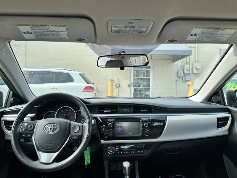 2014 Toyota Corolla LE