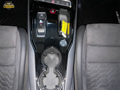 2022 Audi e-tron GT quattro Premium Plus