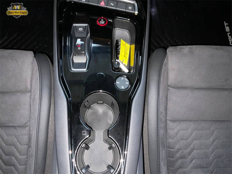 2022 Audi e-tron GT quattro Premium Plus