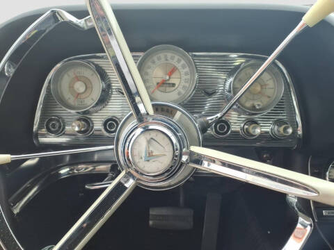 1960 Ford Thunderbird