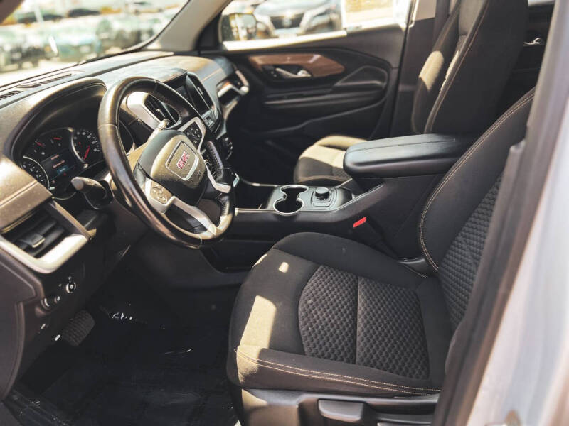 2021 GMC Terrain SLE