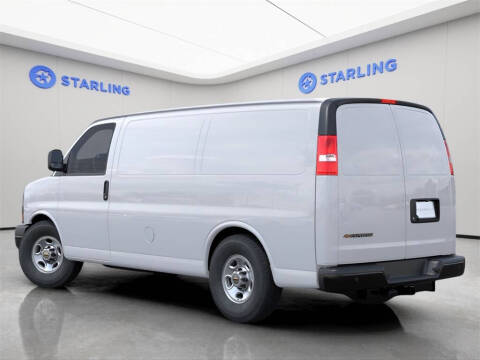 2025 Chevrolet Express 2500