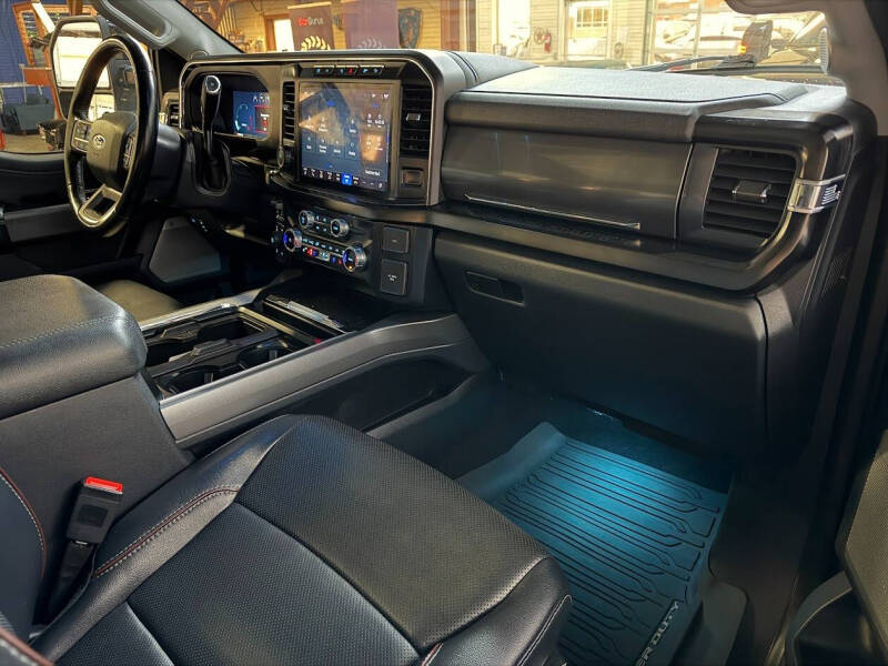 2023 Ford F-350 Super Duty Lariat