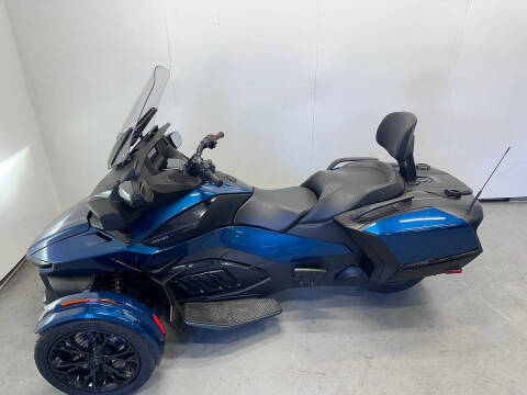 2022 Can-Am Spyder RT SE6