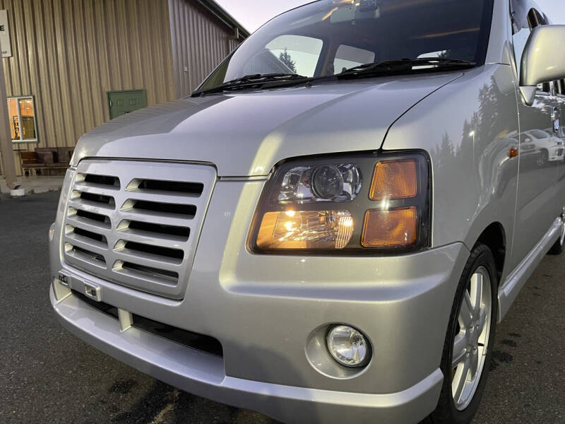2001 Suzuki Solio