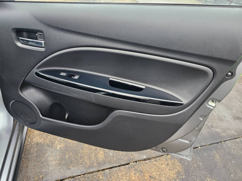 2018 Mitsubishi Mirage SE