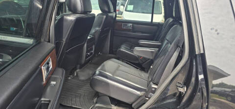 2017 Lincoln Navigator Select