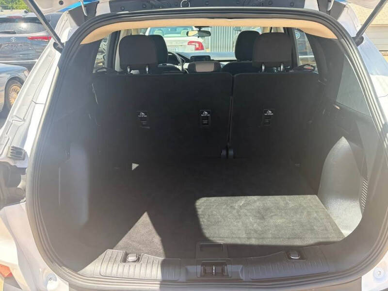 2020 Ford Escape S
