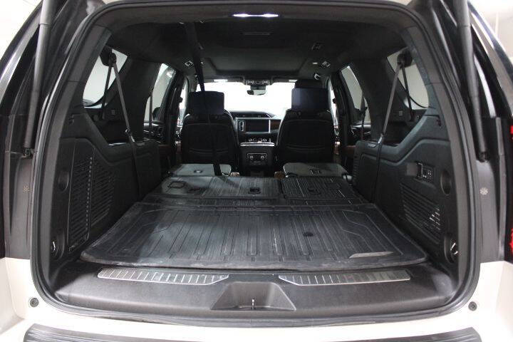 2023 GMC Yukon XL Denali Ultimate