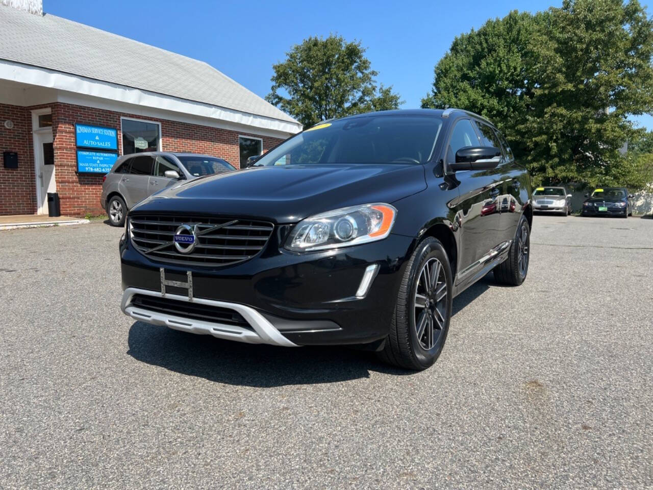 2017 Volvo XC60 for sale at Kinsman Auto Sales in North Andover, MA