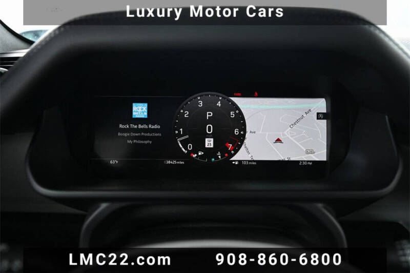 2023 Land Rover Defender 130 X-Dynamic SE