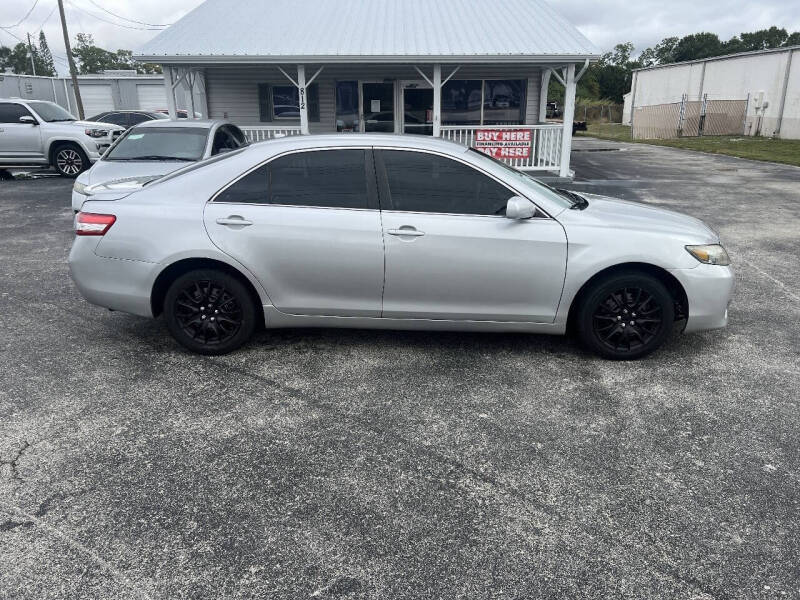 2011 Toyota Camry LE