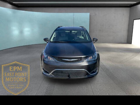 2017 Chrysler Pacifica Touring Plus