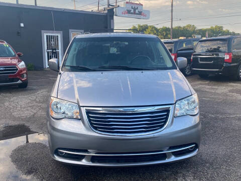 2013 Chrysler Town and Country for sale at Castle Cars Inc. in Lansing MI