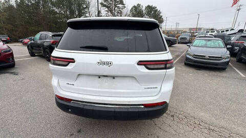 2023 Jeep Grand Cherokee L Laredo