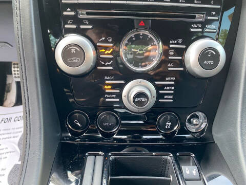 2009 Aston Martin DBS