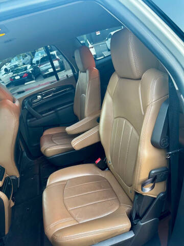 2017 Buick Enclave Leather