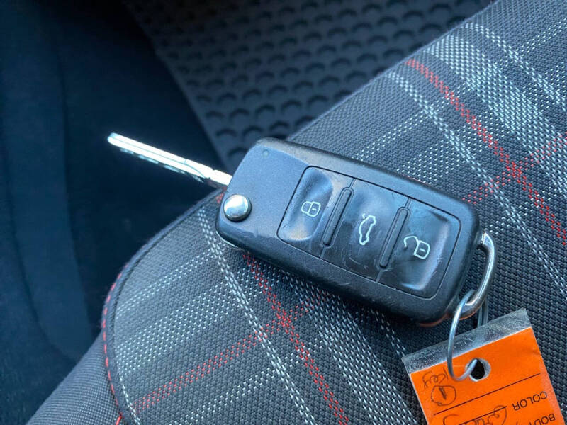 2013 Volkswagen GTI Base PZEV