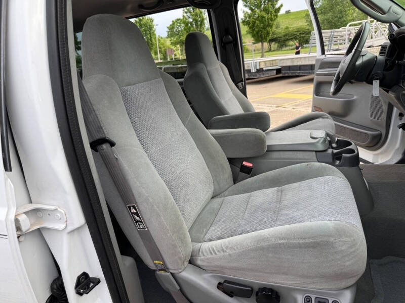 2003 Ford Excursion XLT