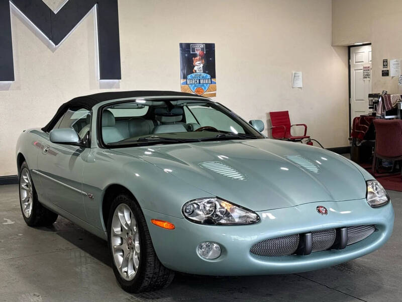 2001 Jaguar XKR