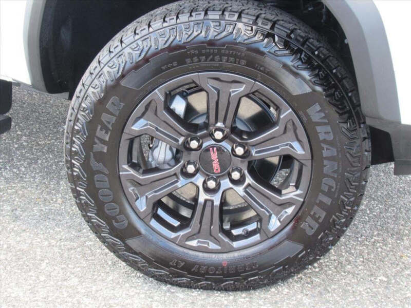 2024 GMC Canyon Elevation