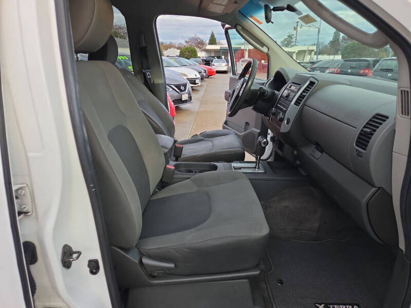 2010 Nissan Xterra S