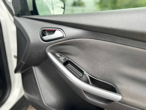 2014 Ford Focus Titanium