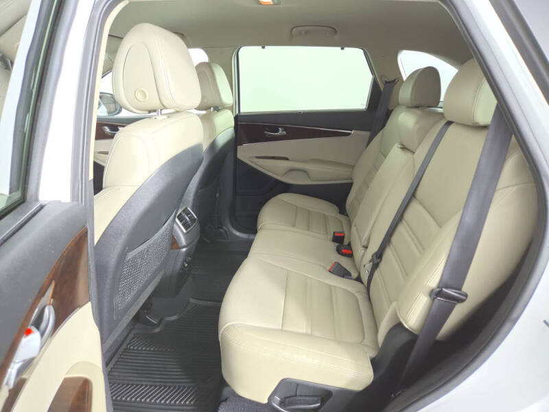 2016 Kia Sorento EX