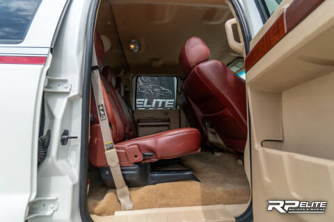 2016 Ford Excursion