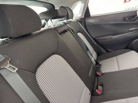 2021 Hyundai Kona SE