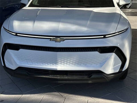 2026 Chevrolet Equinox EV LT 2