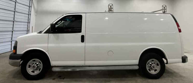 2016 GMC Savana 2500