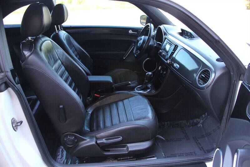 2012 Volkswagen Beetle