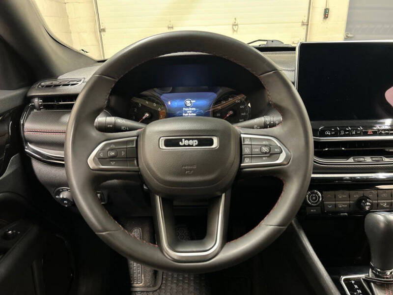 2023 Jeep Compass Trailhawk